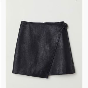 NWT H&M Asymmetrical Wrapover Leather Mini Skirt 0